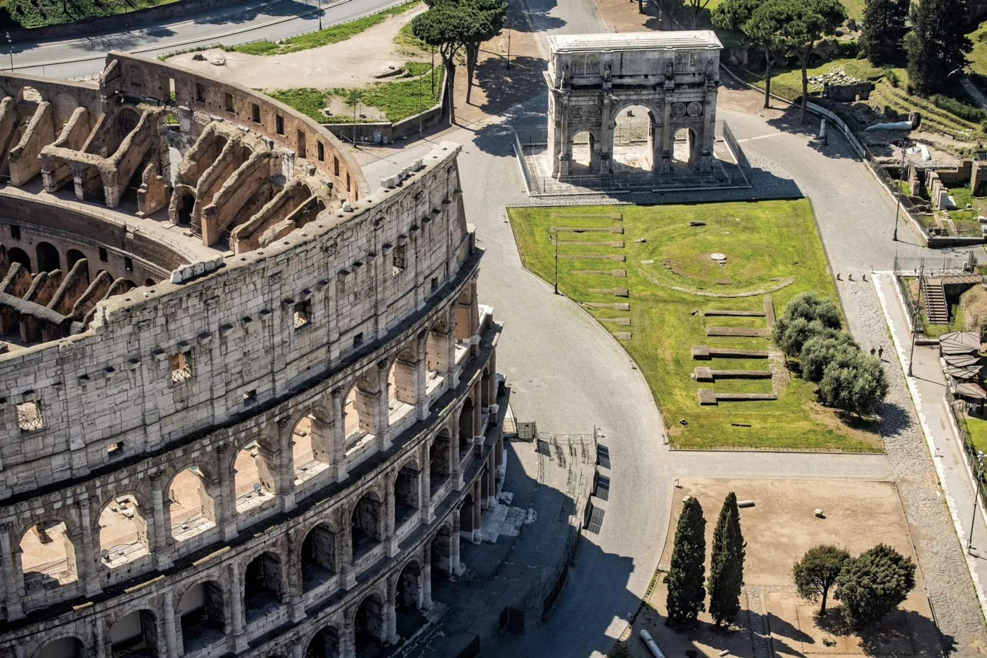 Veduta del Colosseo e dell'Arco di Costantino