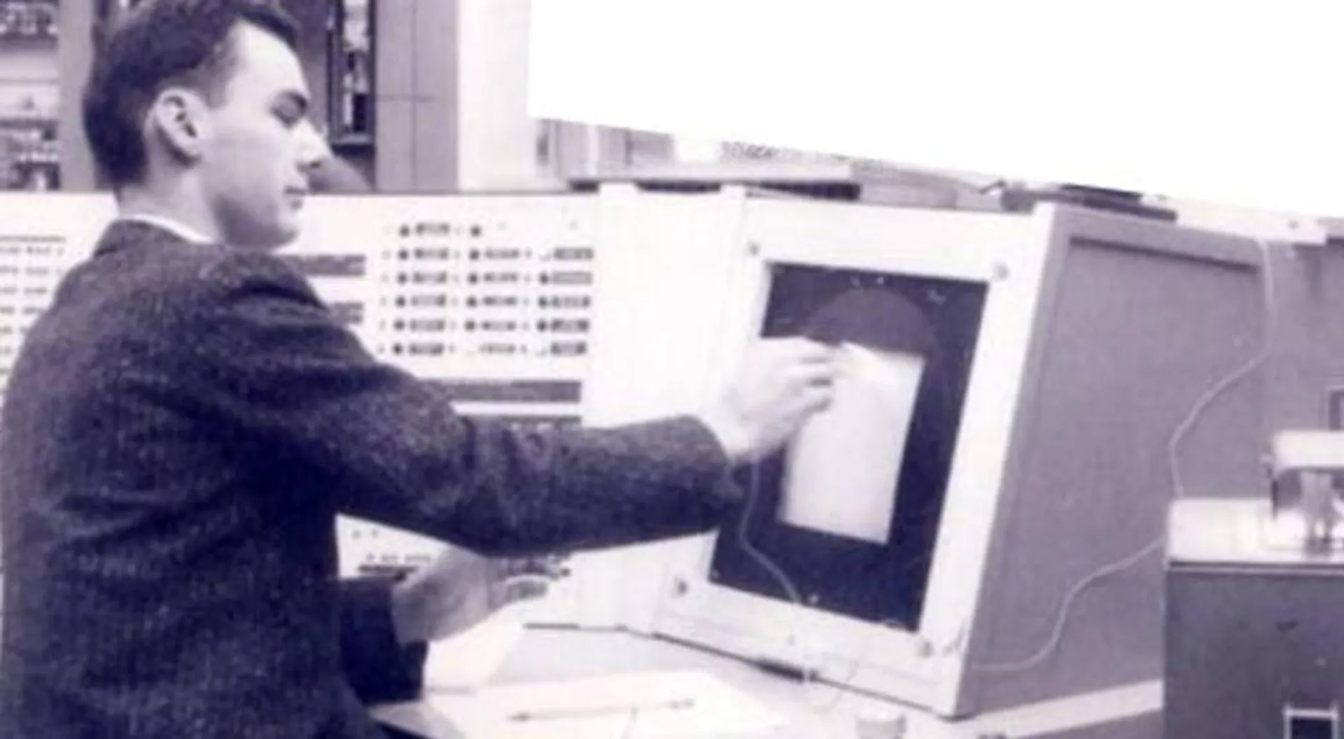 addio-a-lawrence-roberts-il-padre-di-arpanet-precursore-di-internet-jpg