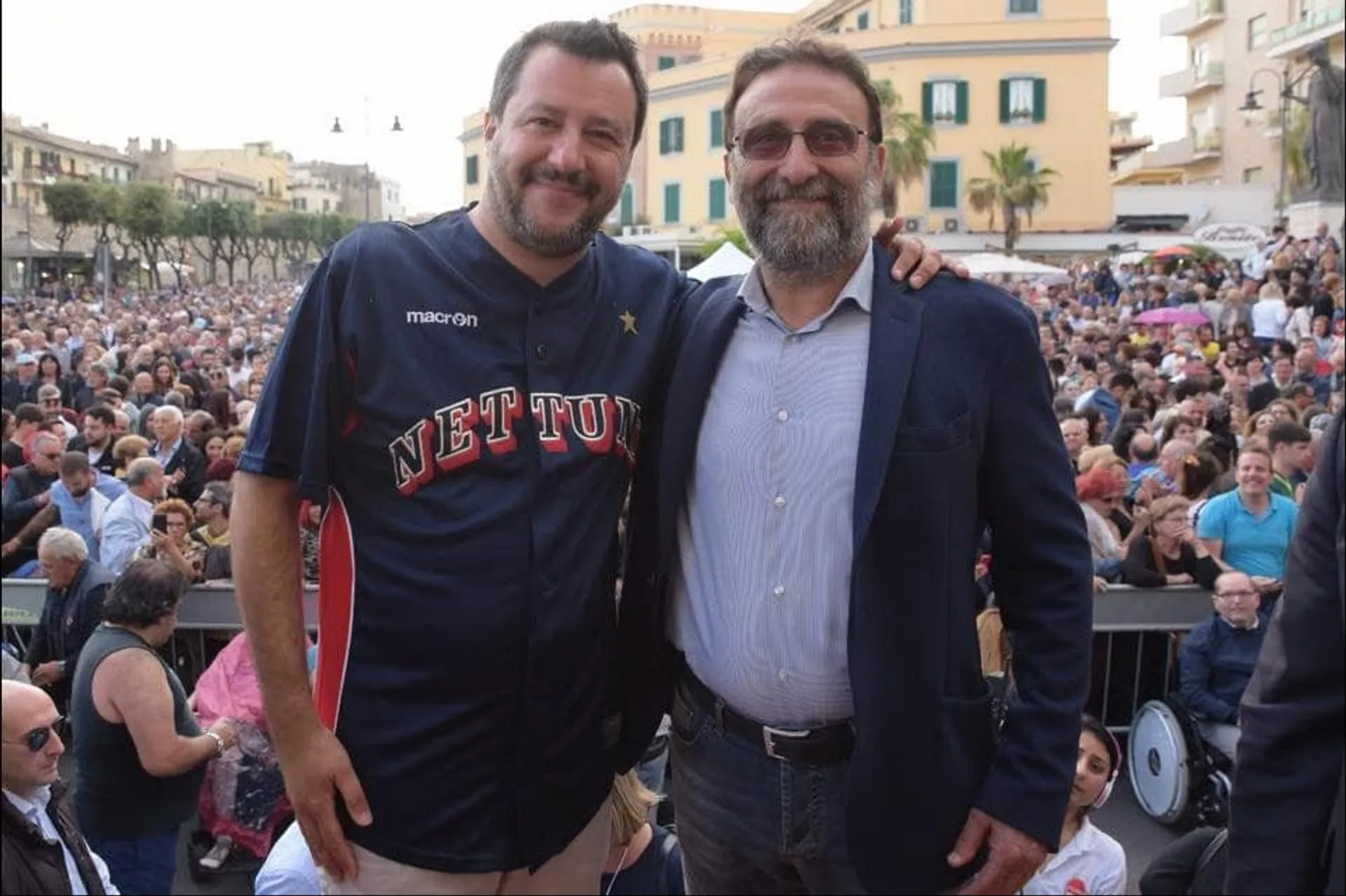 Matteo Salvini con Alessandro Coppola, sindaco di Nettuno