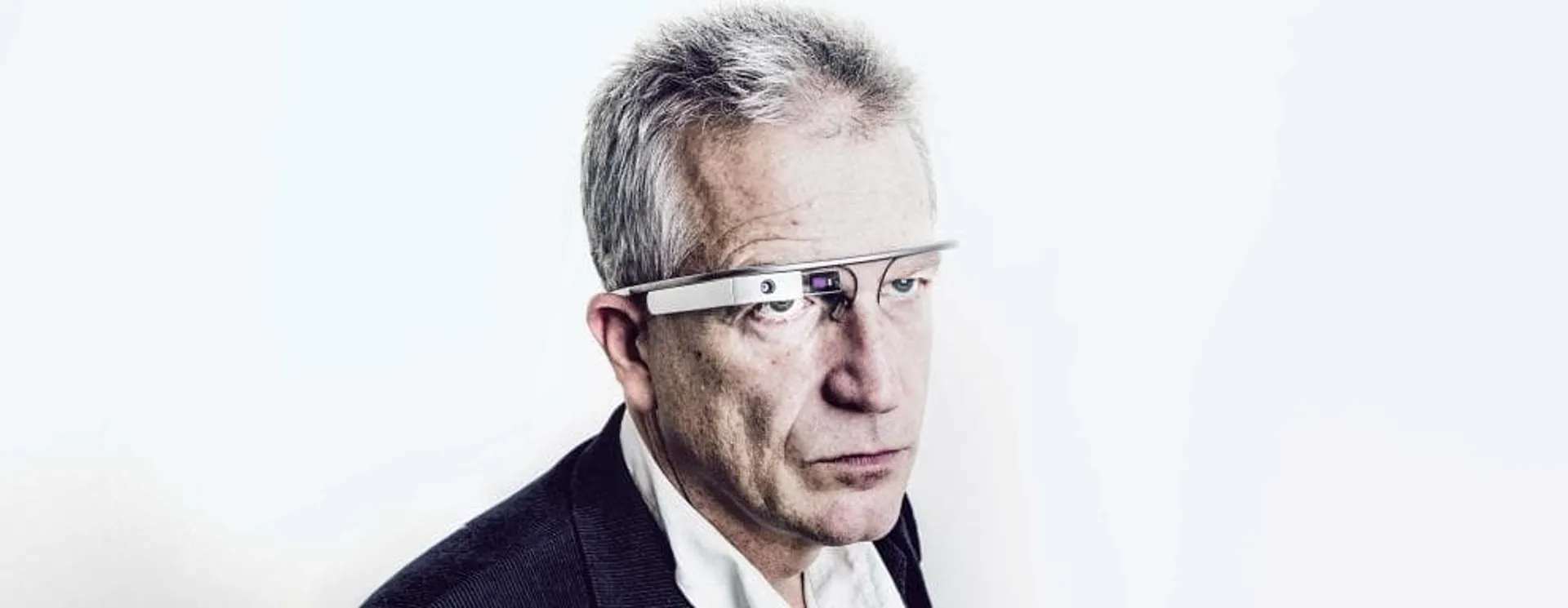 Il nostro inviato Alessandro Gilioli con i Google Glass