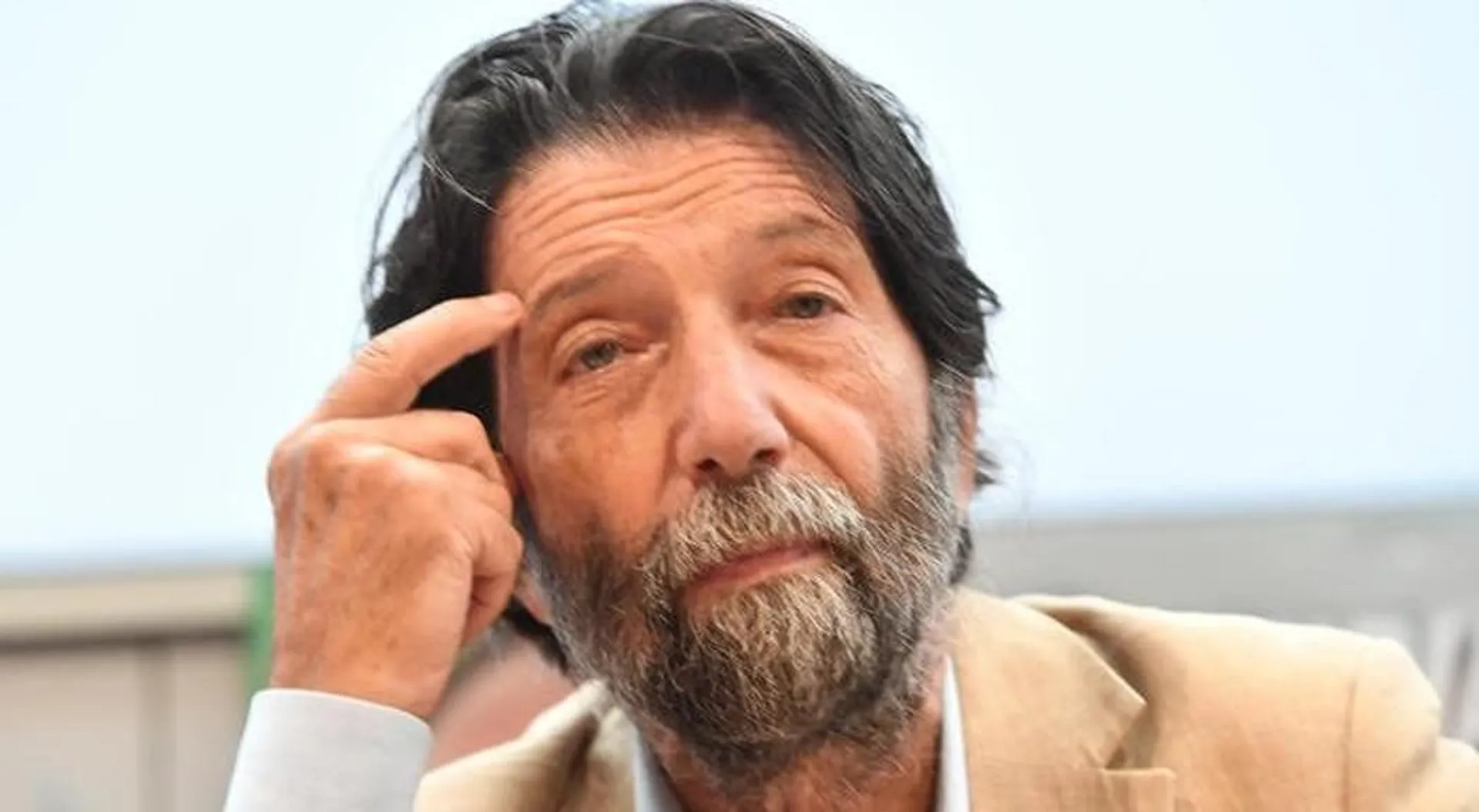 <p>Massimo Cacciari</p>
