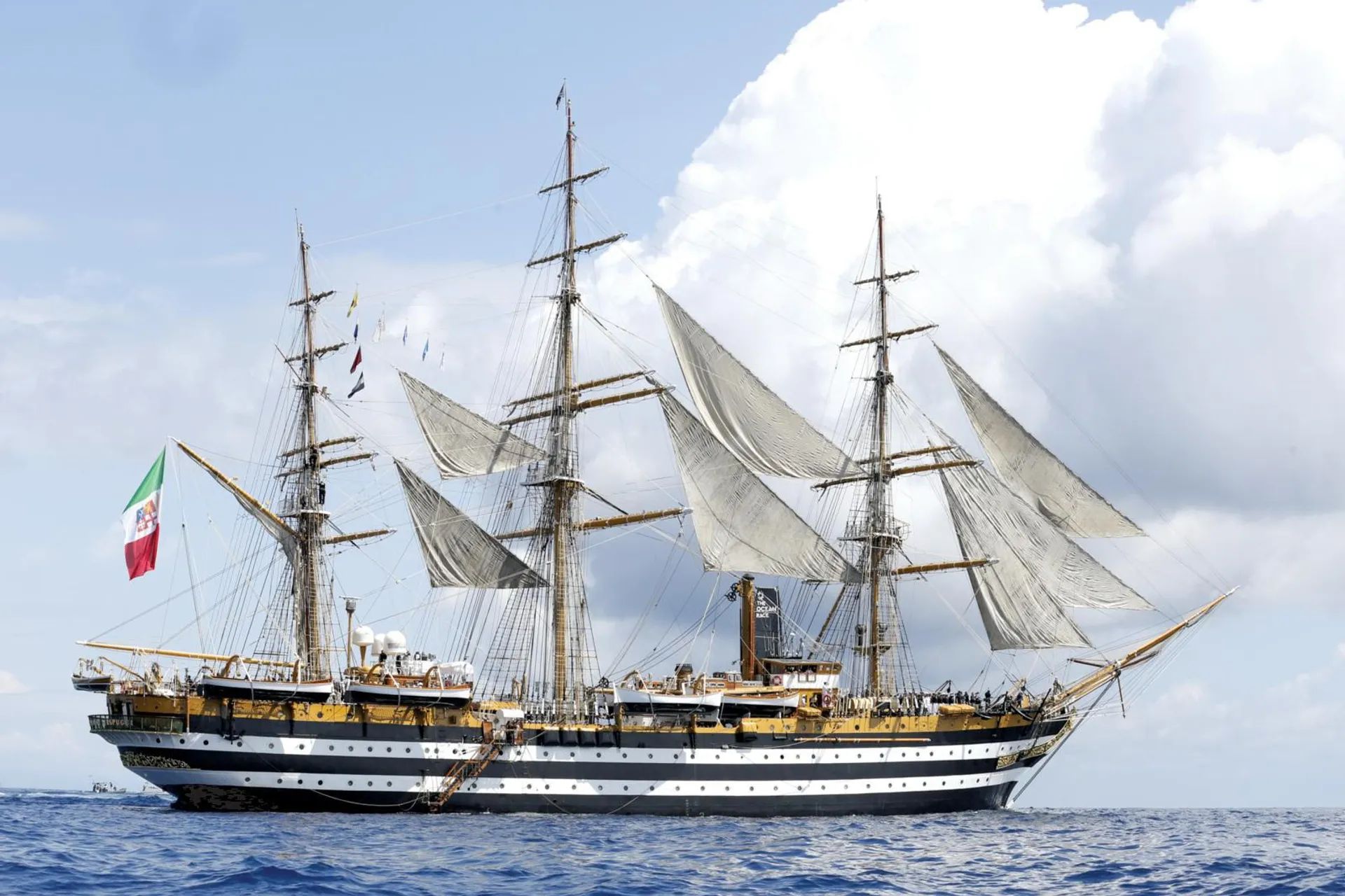 L'Amerigo Vespucci, la nave scuola costruita negli anni T