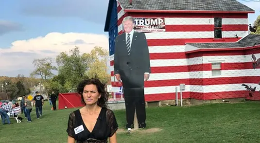 Una sostenitrice di Trump a Youngstown, Pennsylvania